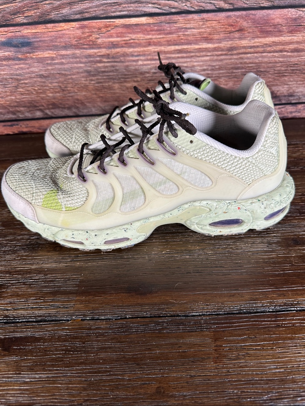 Nike Men’s Light Green Nike Air Max Terrascape Plus sneakers - Picture 3 of 8